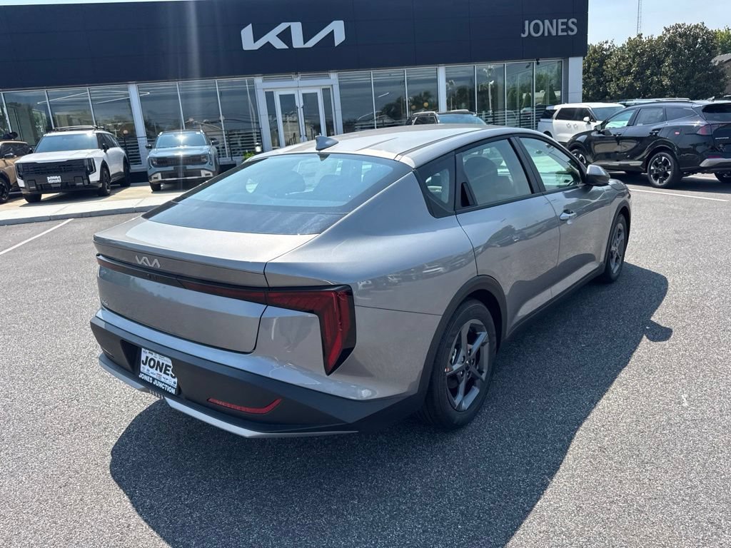 New 2026 Kia K4 FWD image 5