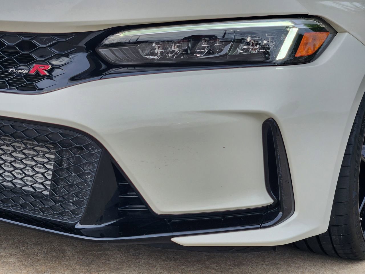 Used 2025 Honda Civic Type R image 9