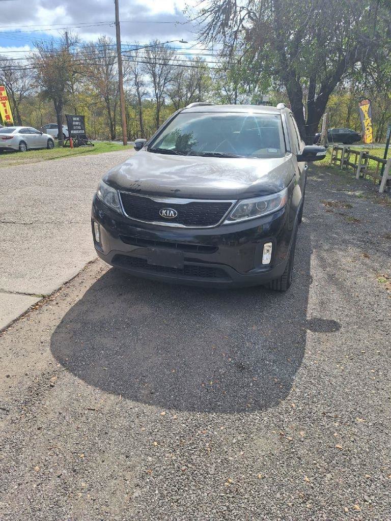 Used 2015 Kia Sorento LX AWD/4WD image 1