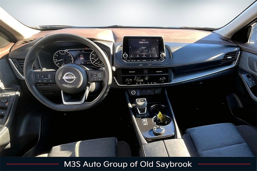 Used 2023 Nissan Rogue SV image 7