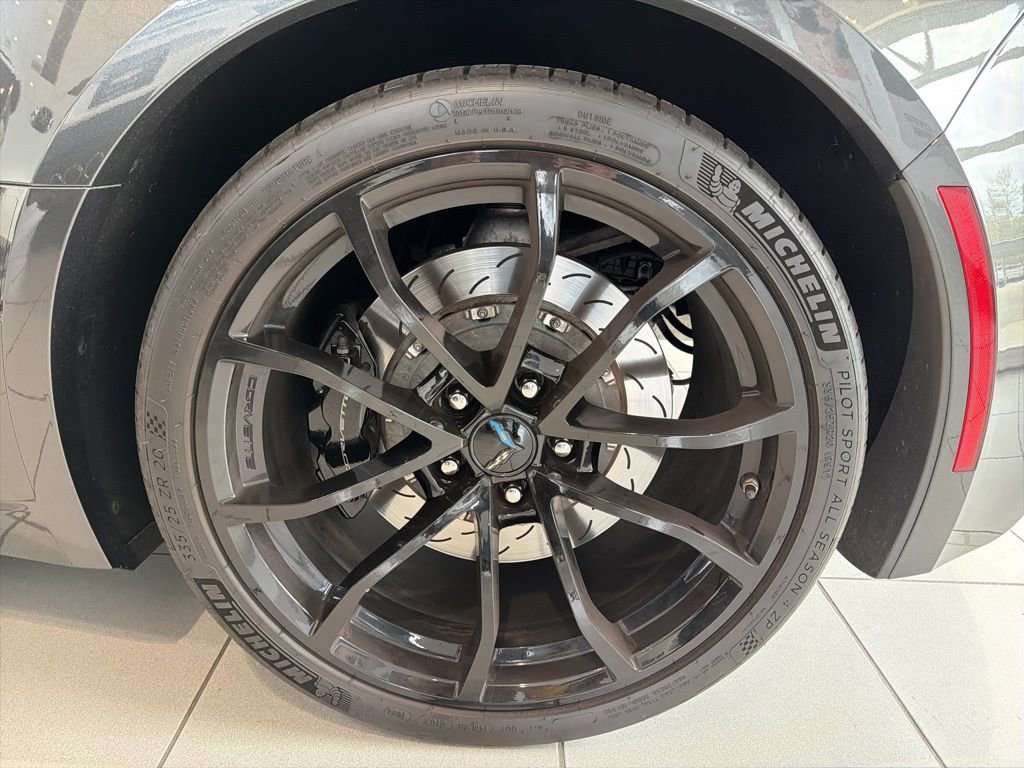 Used 2017 Chevrolet Corvette Grand Sport RWD image 6