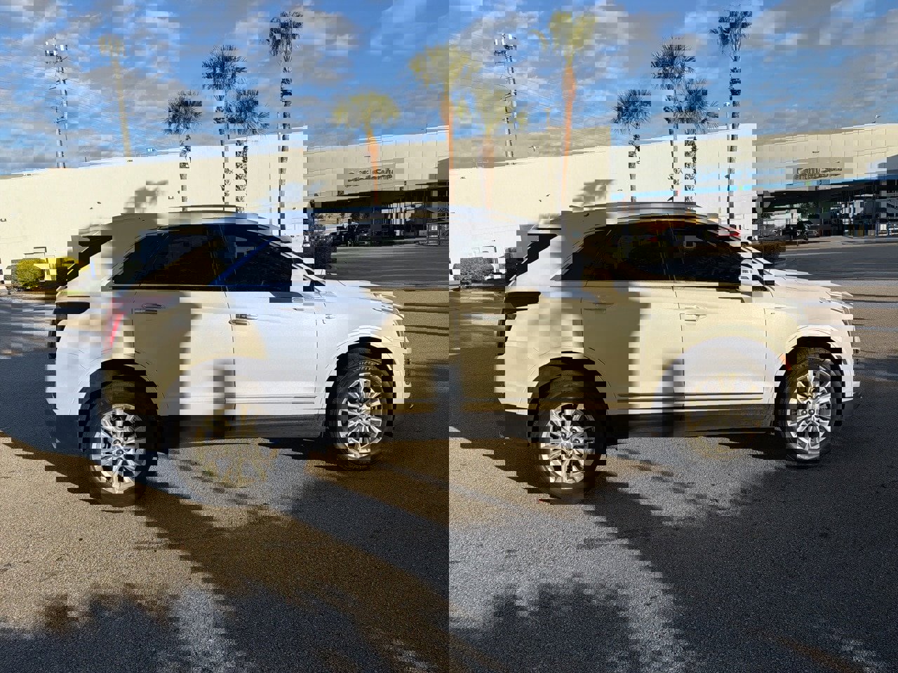 Used 2021 Cadillac XT5 Luxury image 4