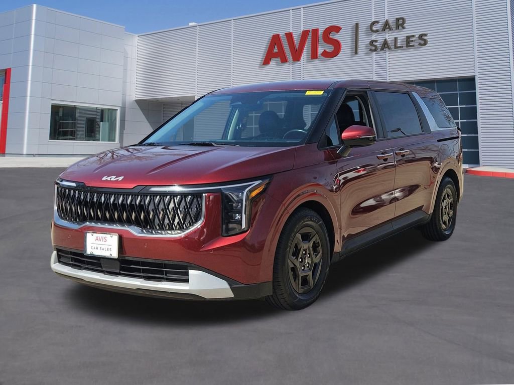 Used 2025 Kia Carnival image 1