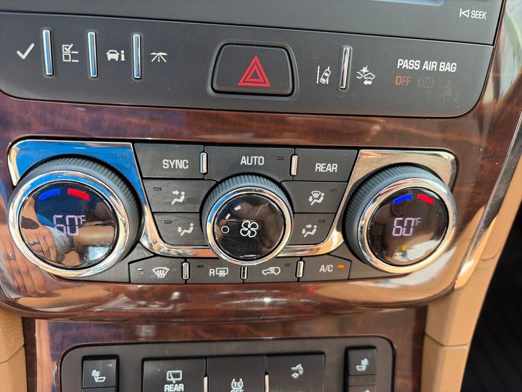 Used 2017 Buick Enclave Leather FWD image 21