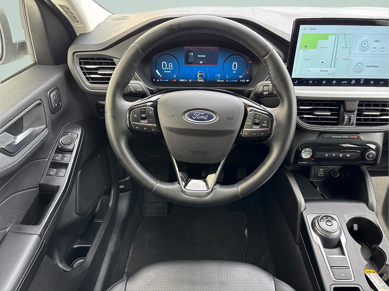 Used 2025 Ford Escape Platinum AWD/4WD image 34