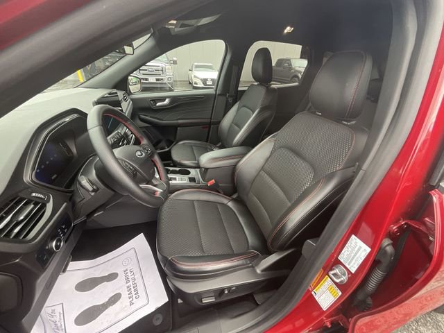 Certified 2024 Ford Escape ST-Line Select w/ Tech Pack #1 image 11