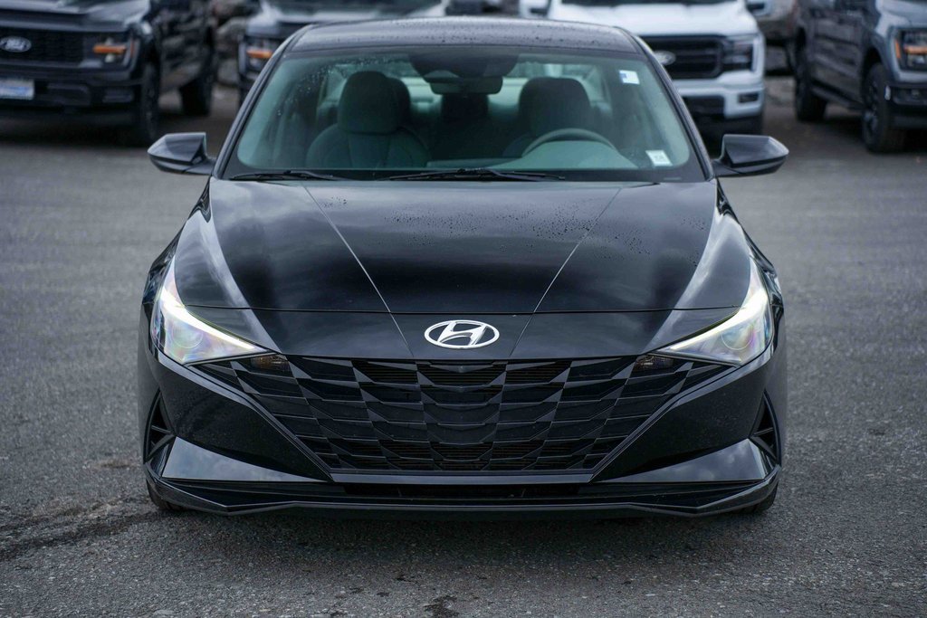 Used 2022 Hyundai Elantra SEL image 2