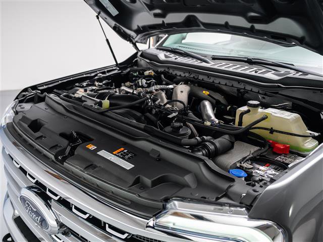 Used 2023 Ford F250 Lariat w/ Tow Technology Package image 11