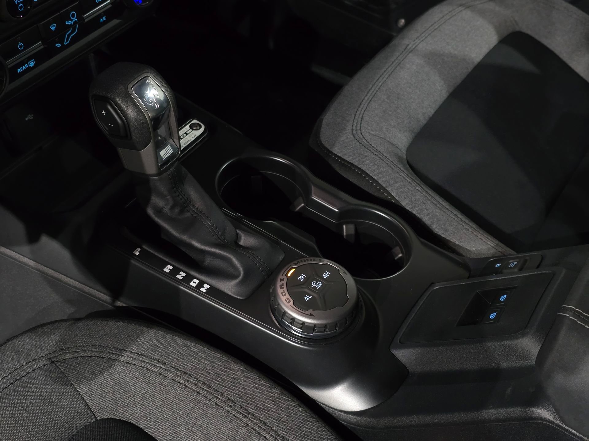New 2025 Ford Bronco 2-Door AWD/4WD image 23