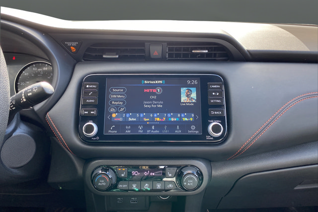 Used 2024 Nissan Kicks SR w/ SR Premium Package FWD image 11
