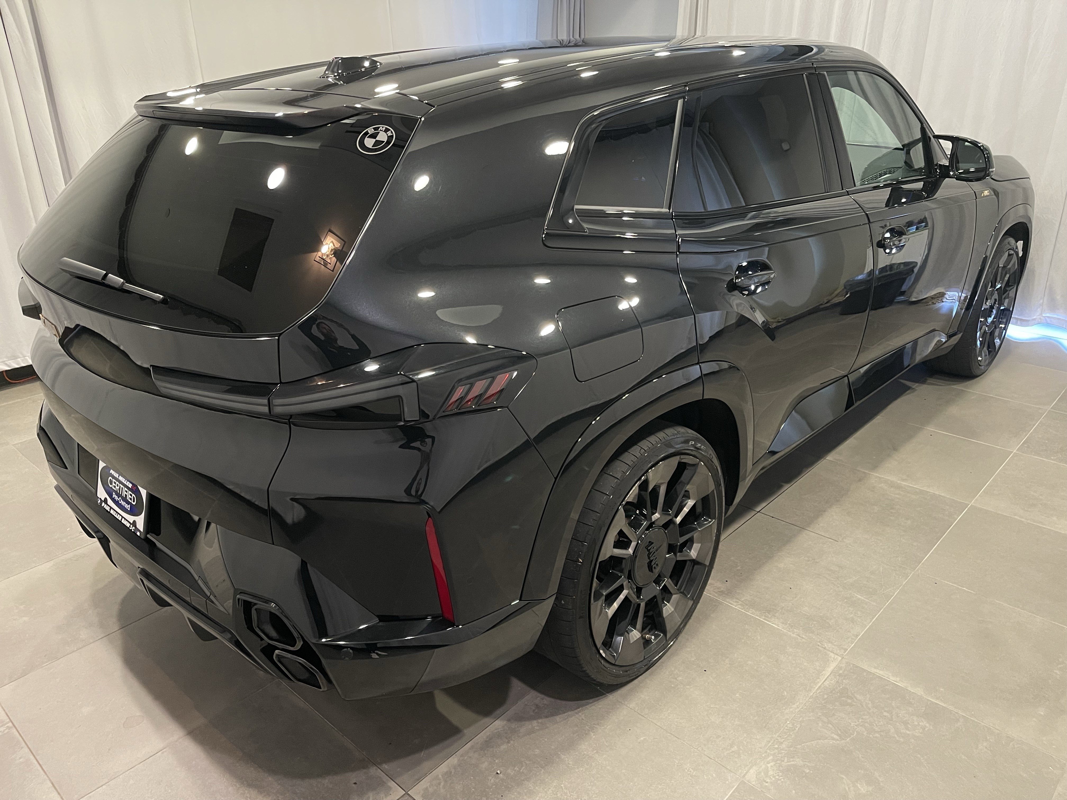 Certified 2024 BMW XM AWD/4WD image 6