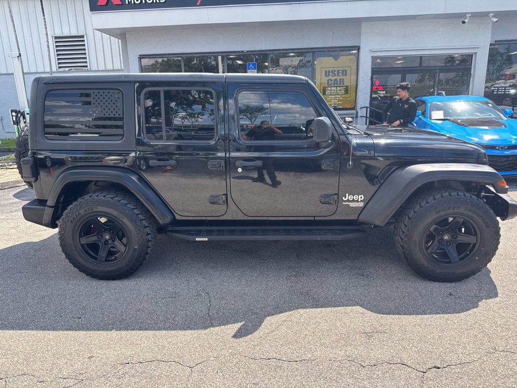 Used 2019 Jeep Wrangler Unlimited Sport S AWD/4WD image 5