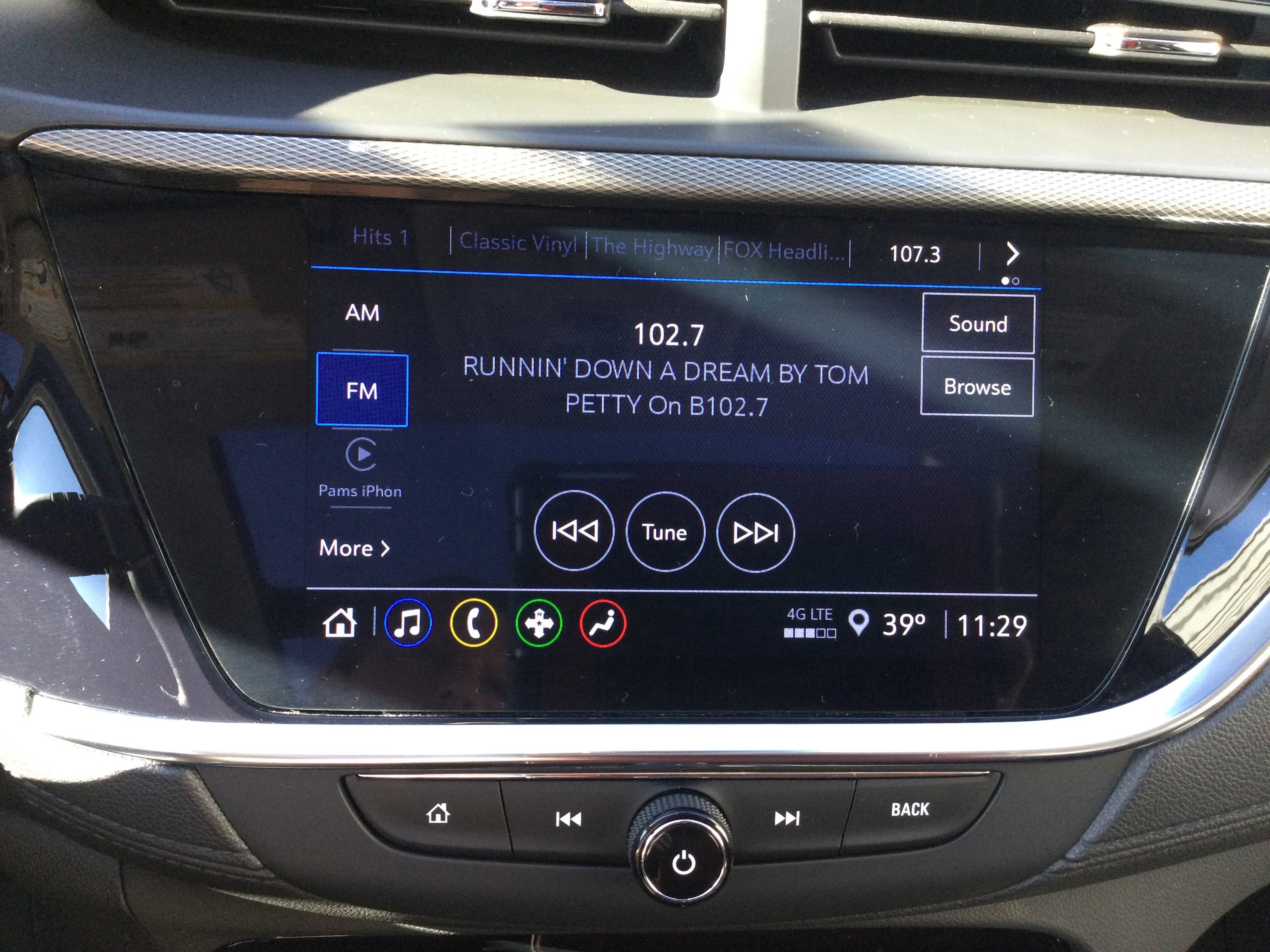 Used 2023 Buick Encore GX Essence w/ Experience Buick Package image 14