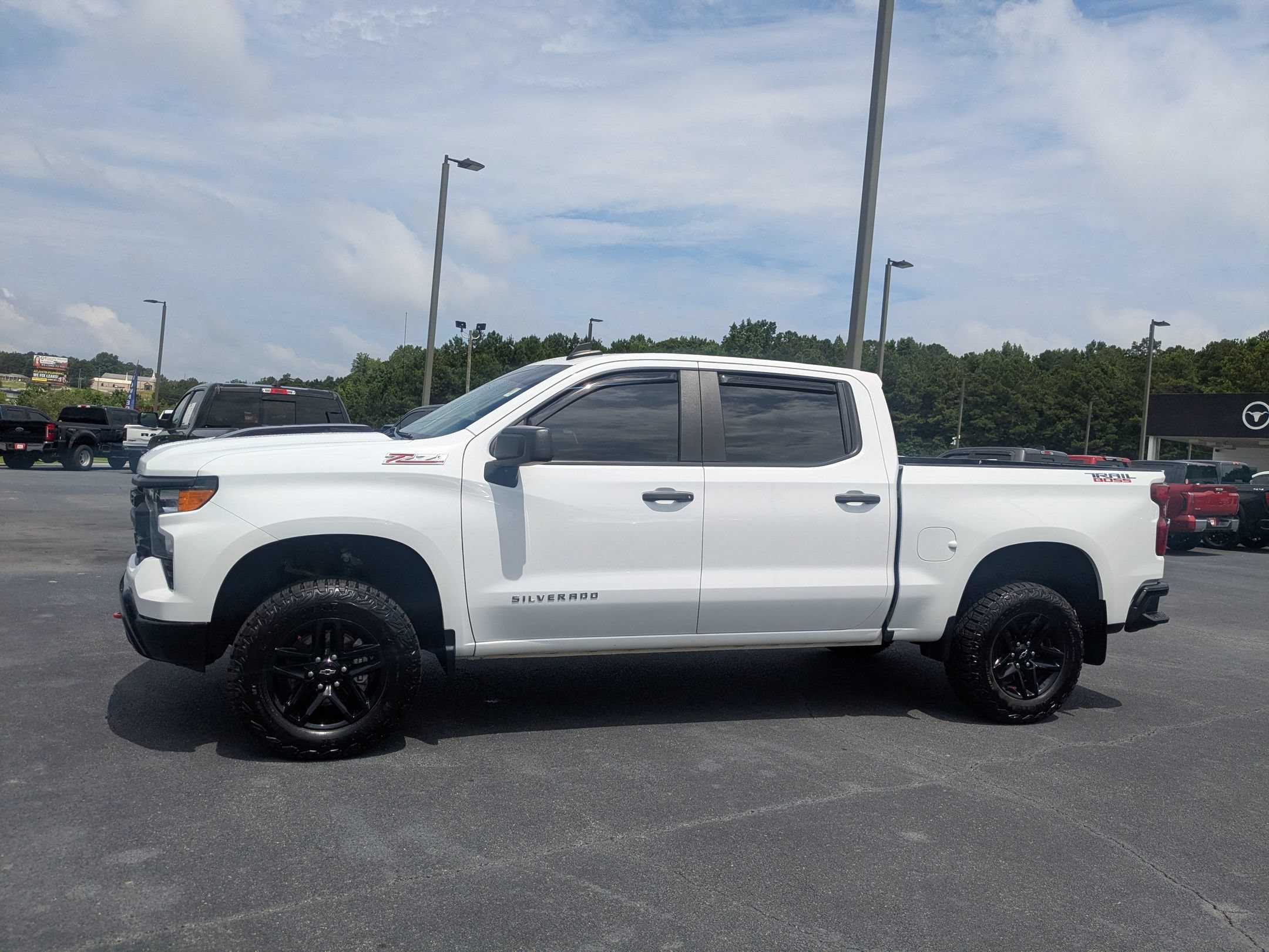 Used 2024 Chevrolet Silverado 1500 Custom Trail Boss AWD/4WD image 8