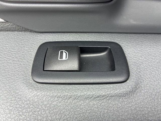 Used 2017 RAM 1500 Big Horn AWD/4WD image 18