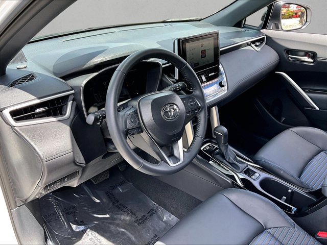 Used 2025 Toyota Corolla Cross AWD Hybrid w/ Convenience Package image 14