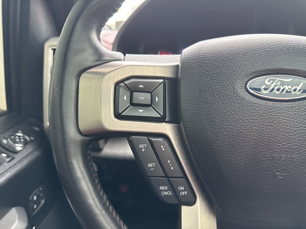 Used 2019 Ford F250 Platinum w/ FX4 Off-Road Package image 32