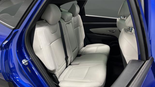 Used 2024 Hyundai Tucson Limited image 18