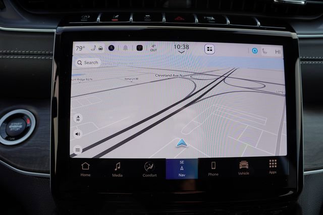 New 2025 Jeep Grand Cherokee L Limited w/ Black Appearance Package image 15