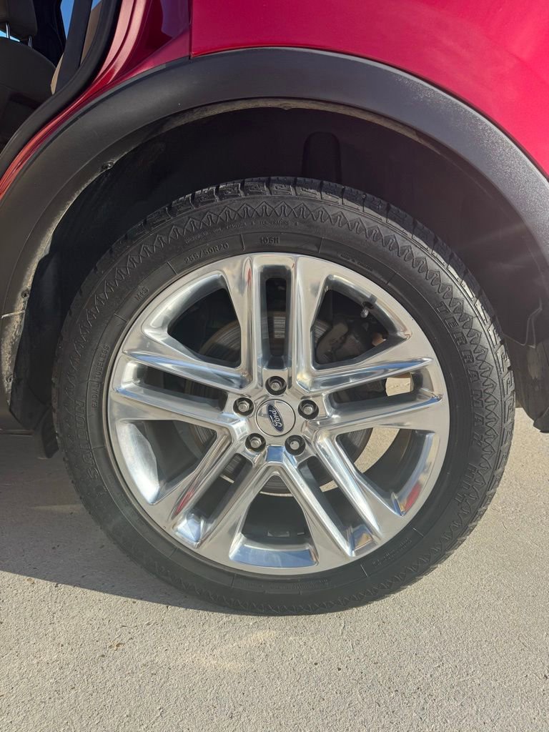 Used 2016 Ford Explorer Limited image 19