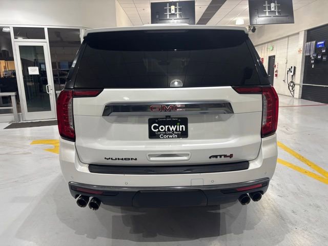 Used 2022 GMC Yukon XL AT4 image 5