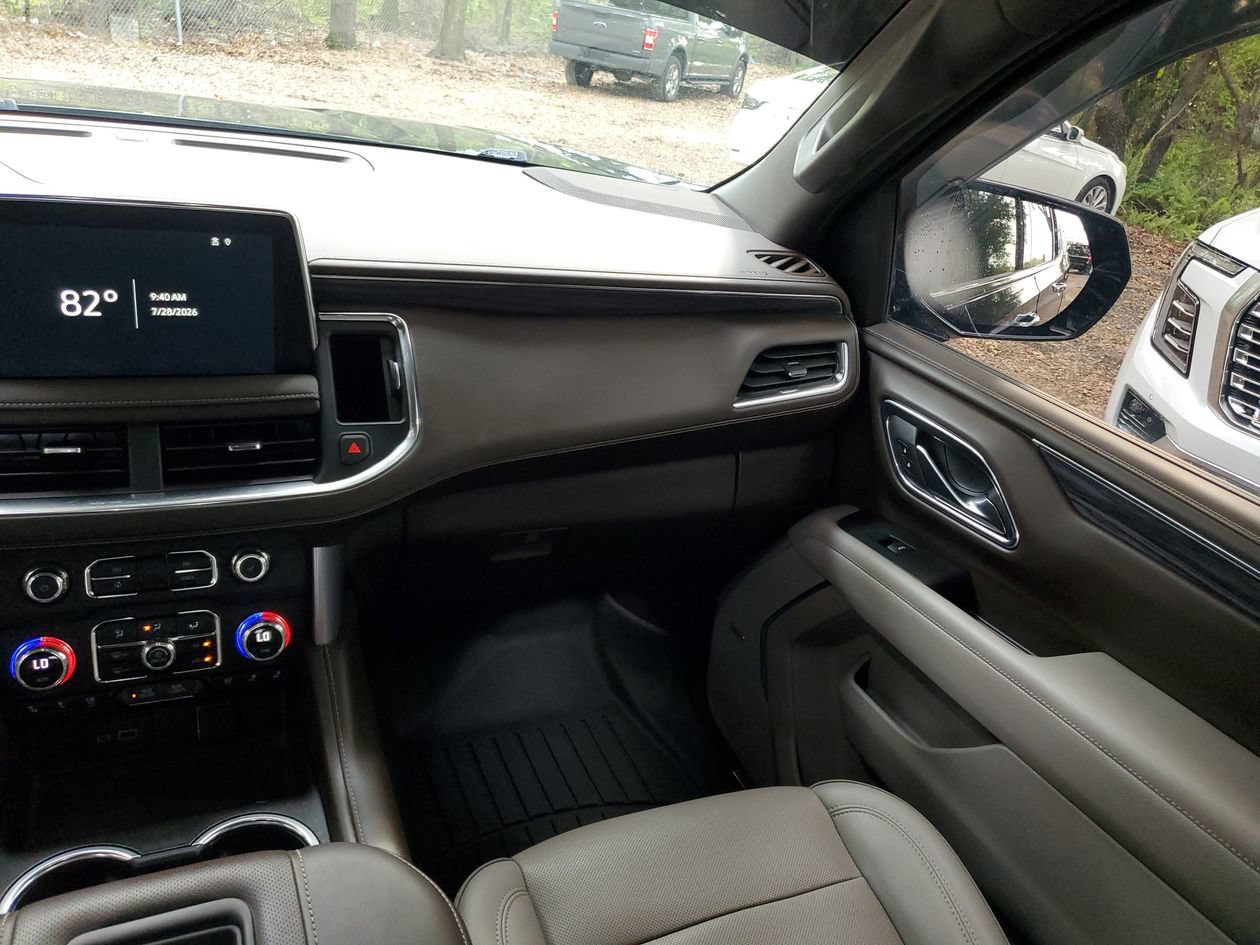 Used 2023 GMC Yukon SLT RWD image 14