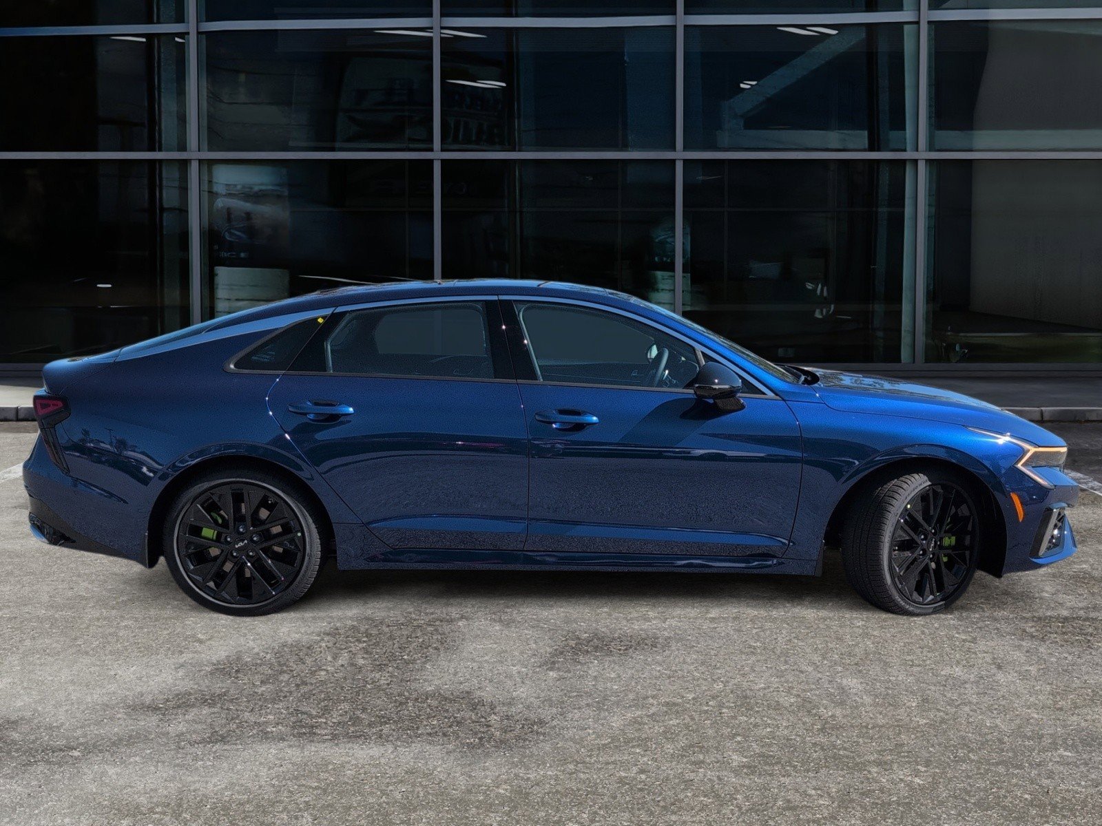 New 2026 Kia K5 GT image 3