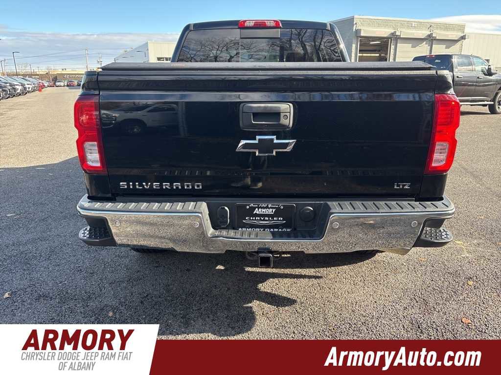 Used 2018 Chevrolet Silverado 1500 LTZ w/ LTZ Plus Package image 5