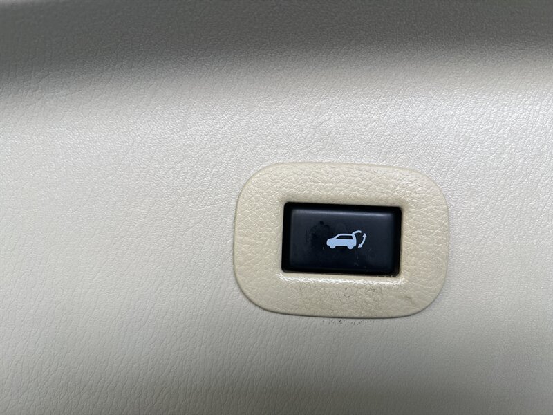 Used 2014 INFINITI QX80 2WD image 40