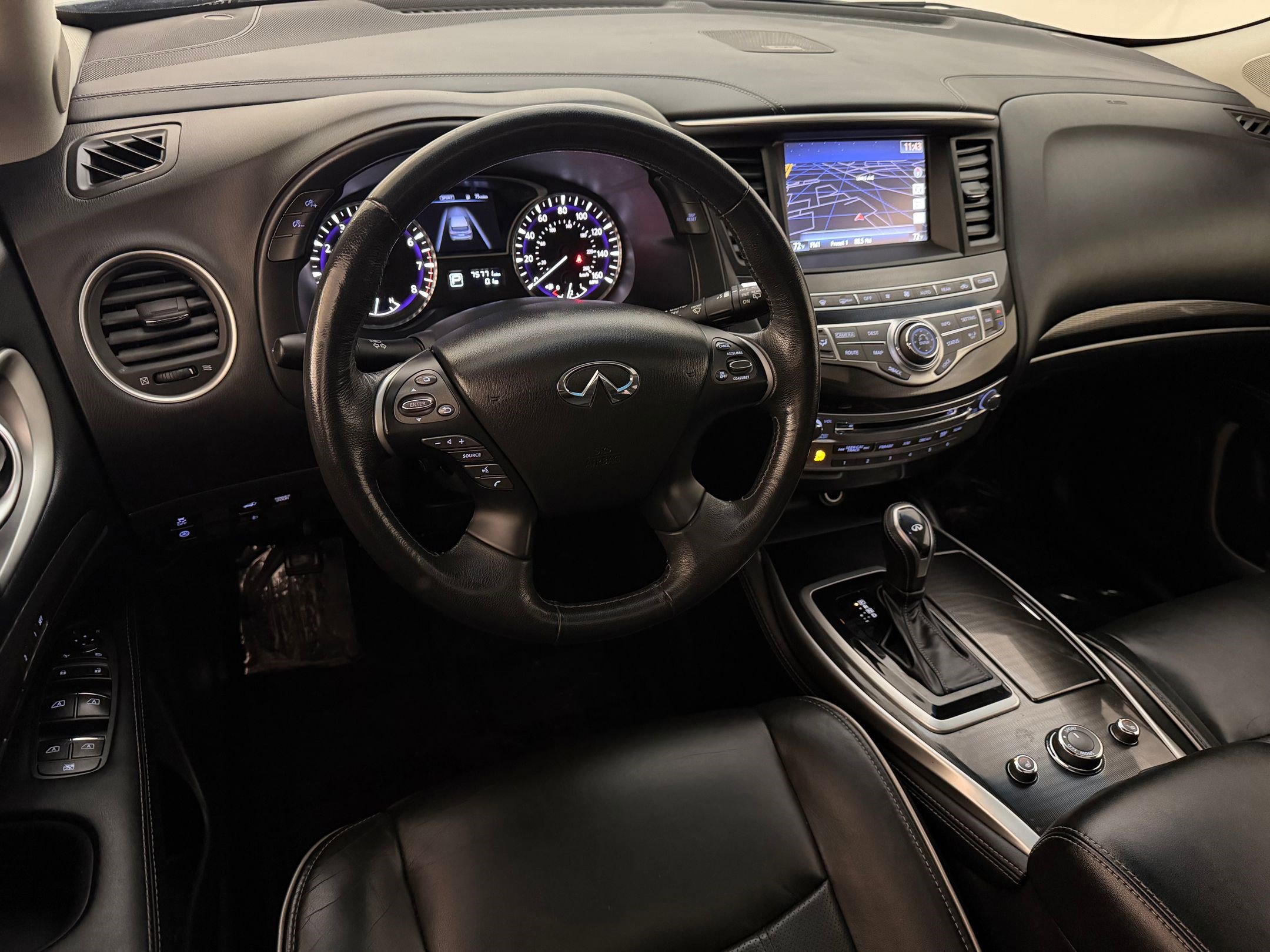 Used 2016 INFINITI QX60 Luxe w/ Premium Plus Package AWD/4WD image 4