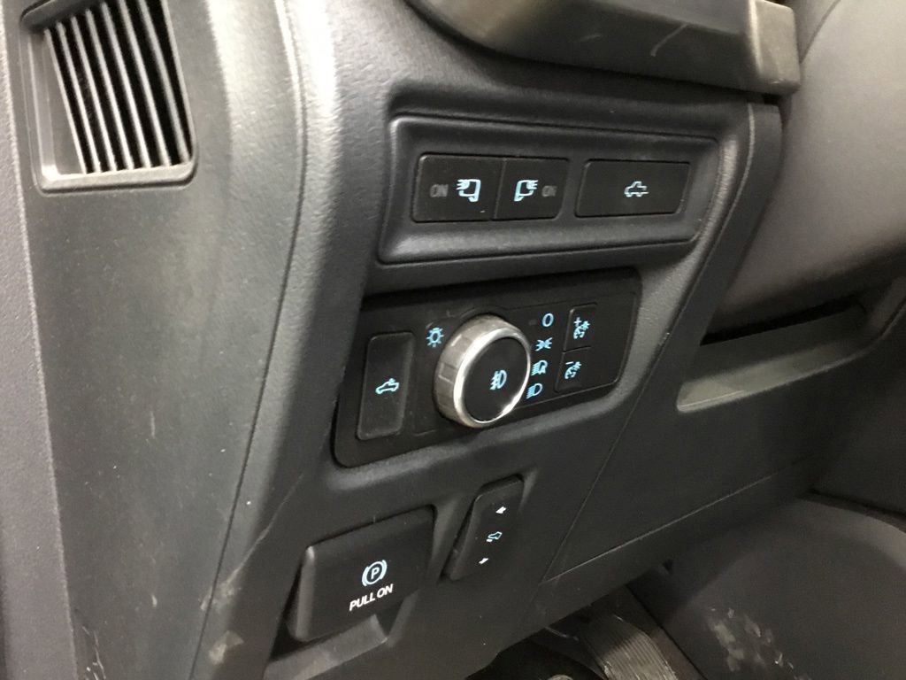 Used 2021 Ford F150 Lariat w/ Equipment Group 502A High image 10