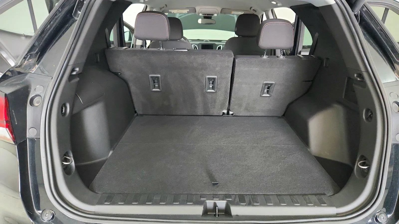 Used 2022 Chevrolet Equinox LT AWD/4WD image 38