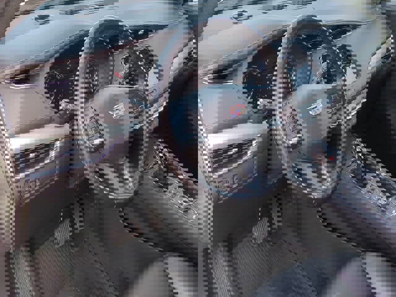 Used 2021 Cadillac XT4 Premium Luxury w/ Cold Weather Package image 2