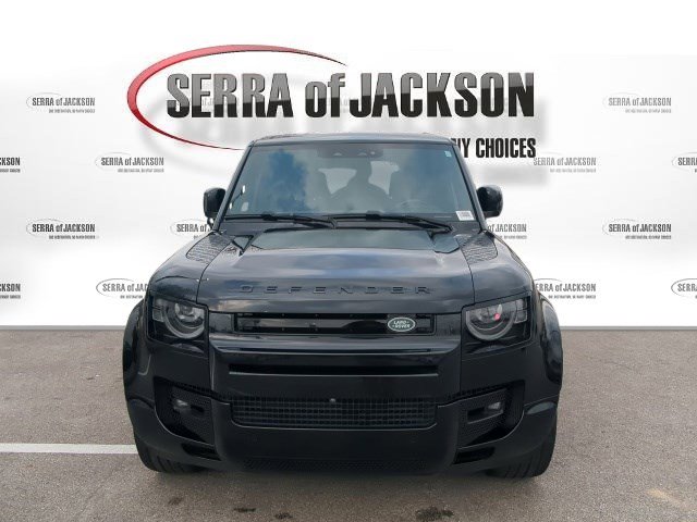 Used 2023 Land Rover Defender 110 X image 3