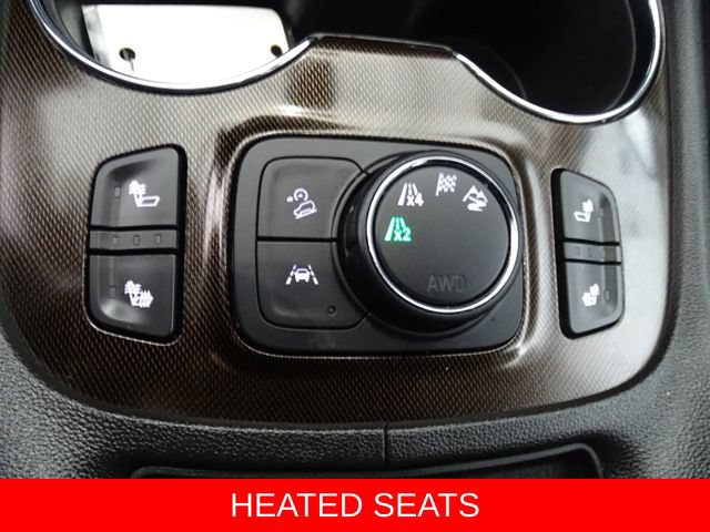 Used 2023 GMC Acadia AT4 w/ LPO, Floor Liner Package AWD/4WD image 11