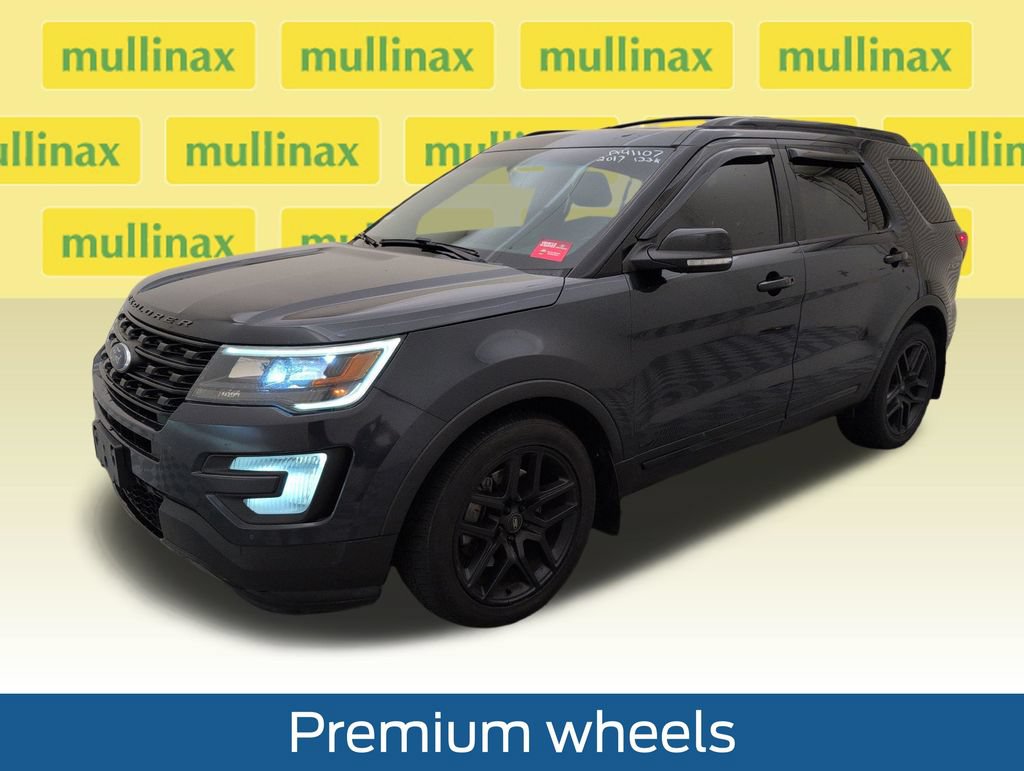 Used 2017 Ford Explorer Sport w/ Equipment Group 401A AWD/4WD image 14