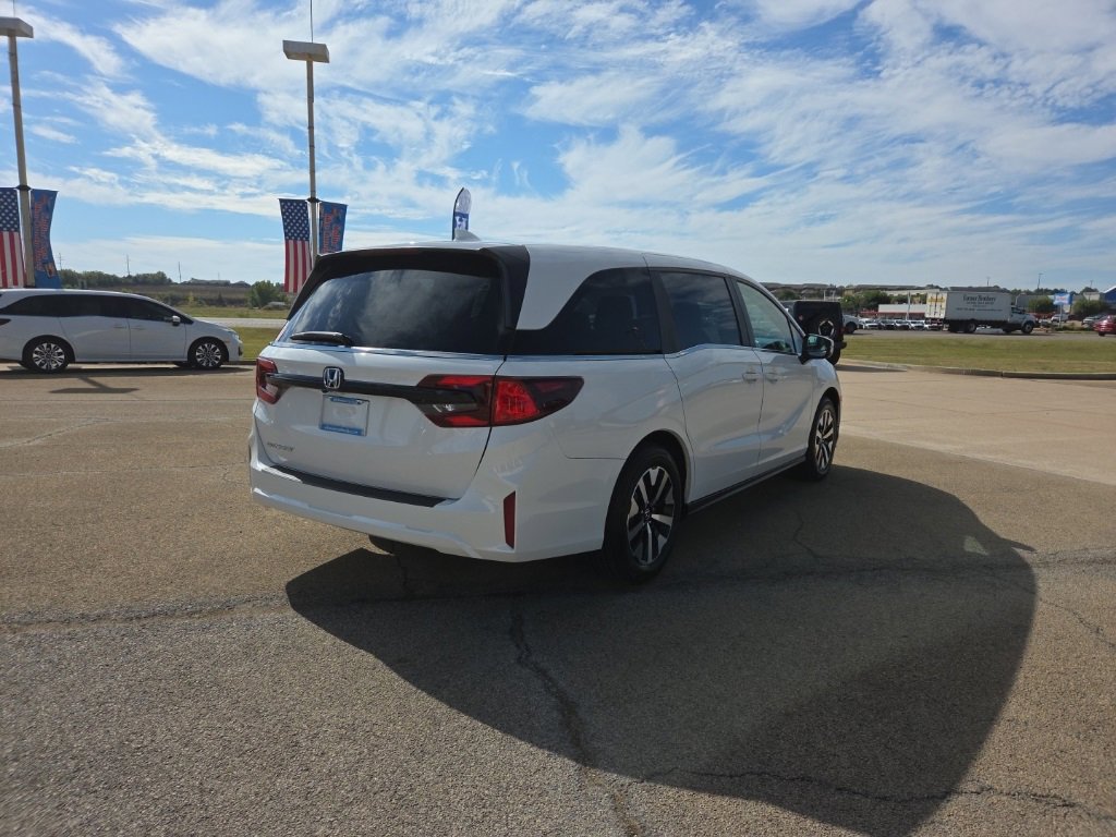 New 2026 Honda Odyssey EX-L image 5