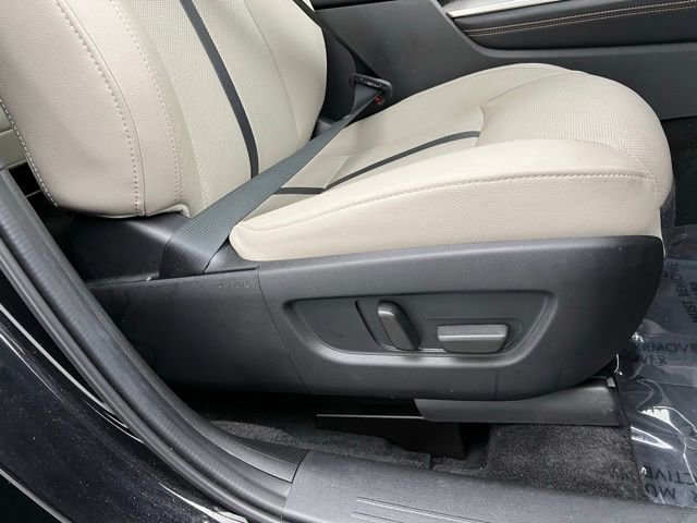 Used 2024 MAZDA CX-90 Plug-In Hybrid w/ Premium Pkg image 35