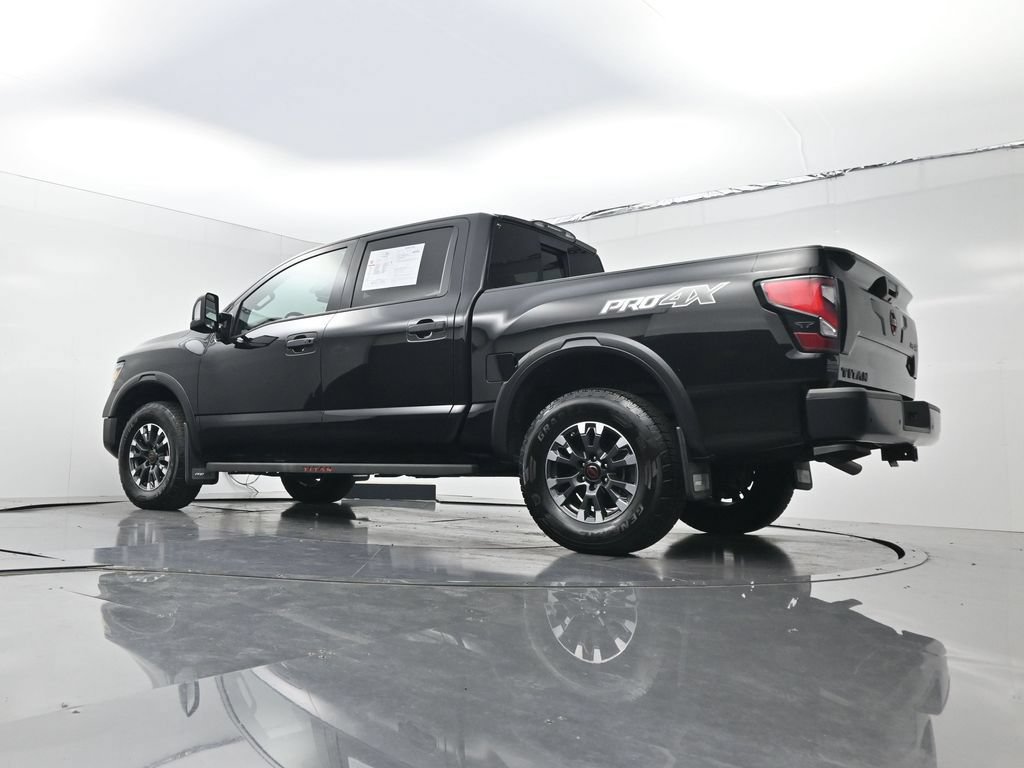Used 2024 Nissan Titan PRO-4X w/ Pro-4x Convenience Package AWD/4WD image 22