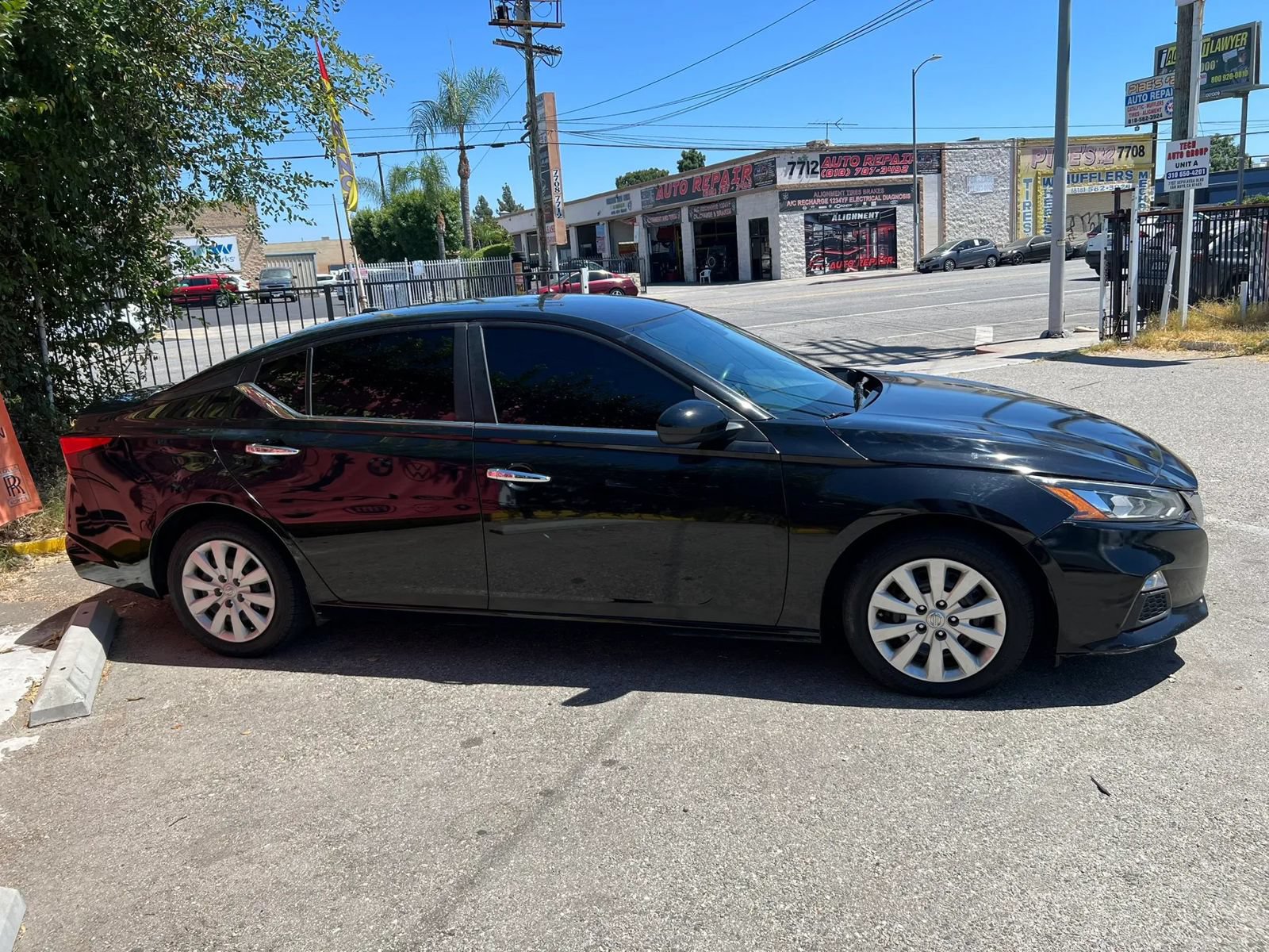 Used 2021 Nissan Altima 2.5 SV FWD image 4