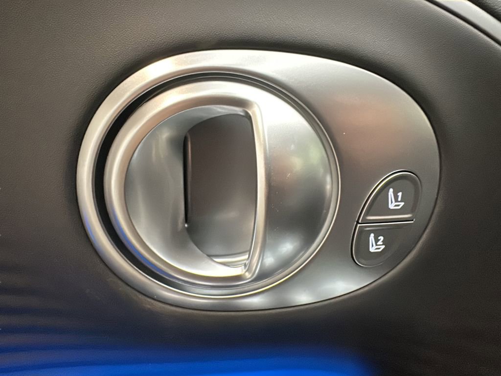 New 2026 Hyundai Ioniq 9 Limited image 11