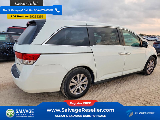 Used 2016 Honda Odyssey SE image 4
