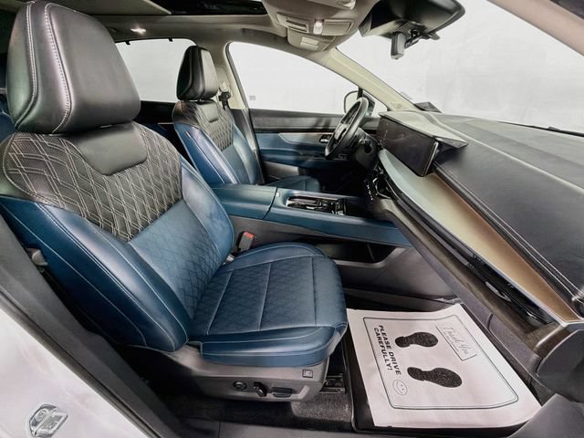Used 2025 Nissan Murano Platinum AWD/4WD image 28