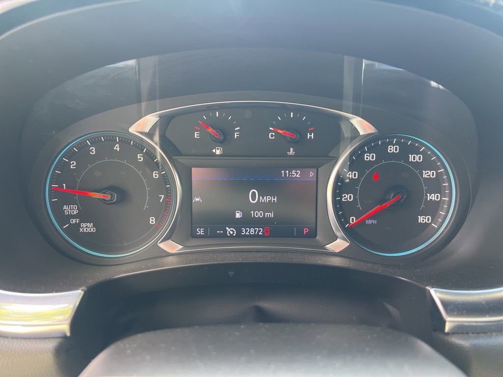 Used 2023 Chevrolet Traverse LT FWD image 6