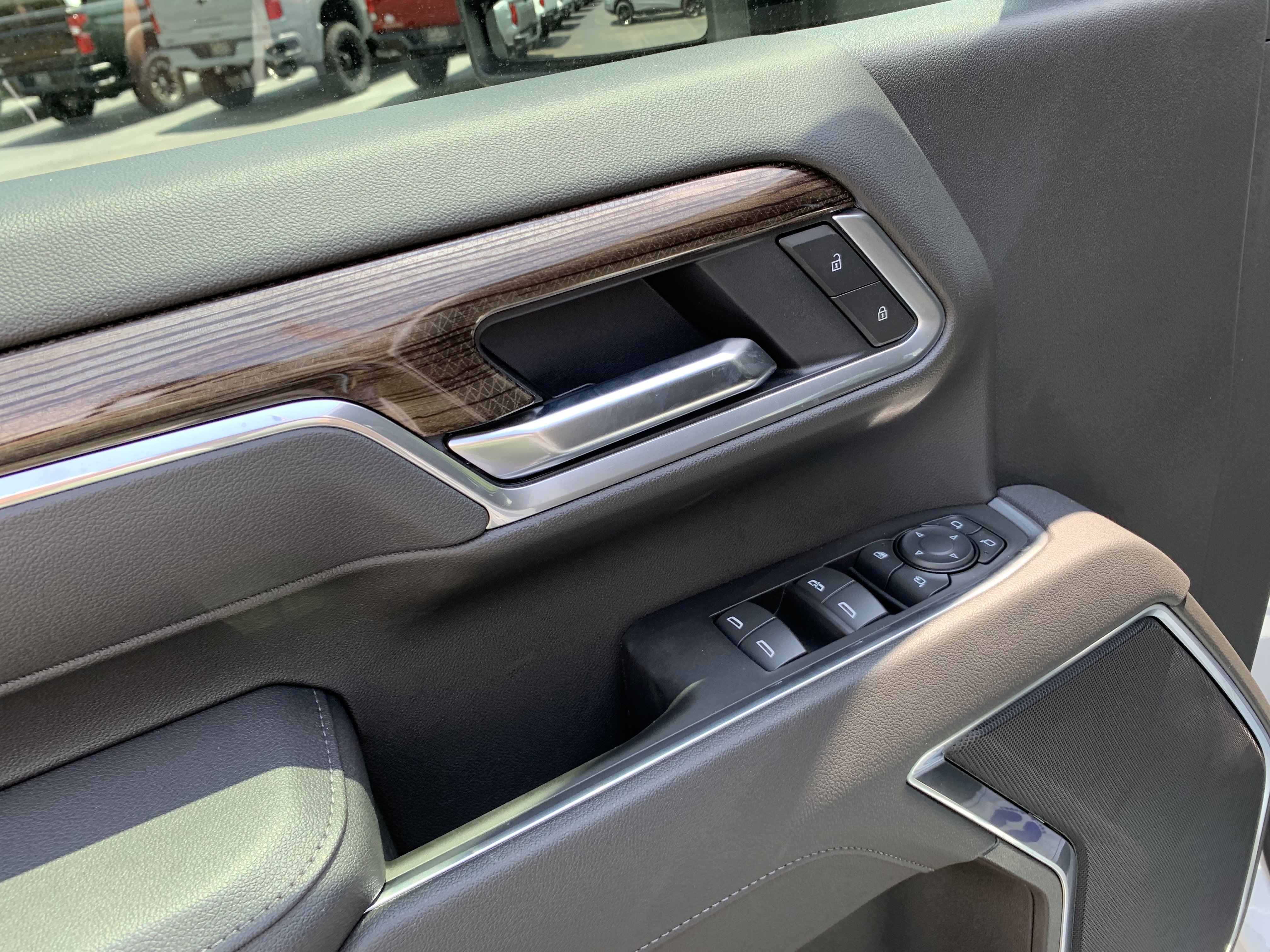 New 2025 Chevrolet Silverado 2500 LT w/ Trail Boss Package AWD/4WD image 24