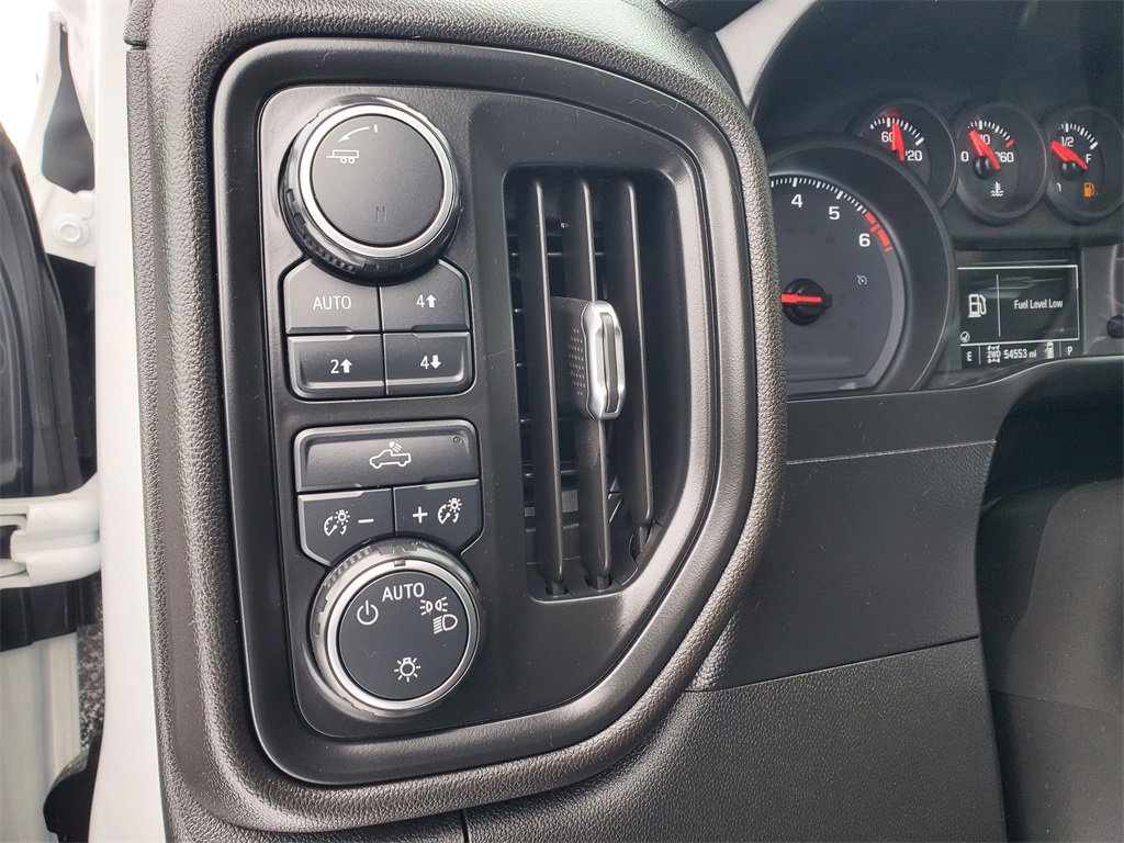 Used 2020 Chevrolet Silverado 1500 Custom Trail Boss w/ Custom Convenience Package image 10