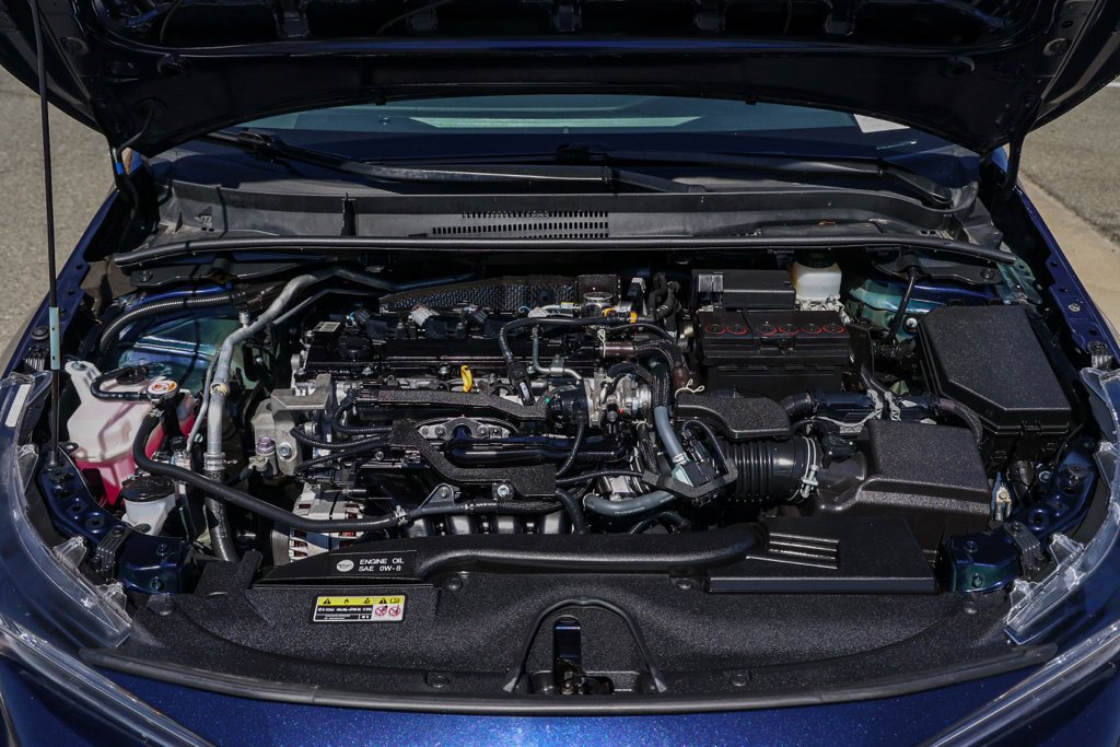 Used 2025 Toyota Corolla LE FWD image 32