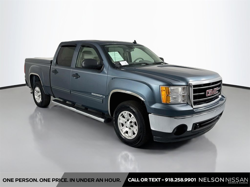 Used 2007 GMC Sierra 1500 SLE w/ SLE/SLT Trailering Package RWD image 3