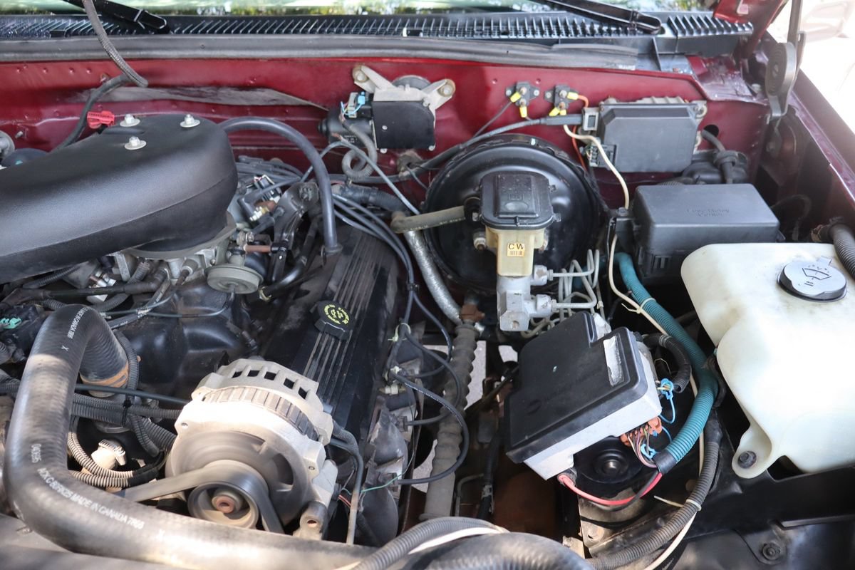 Used 1995 Chevrolet Silverado 2500 4x4 Extended Cab image 32