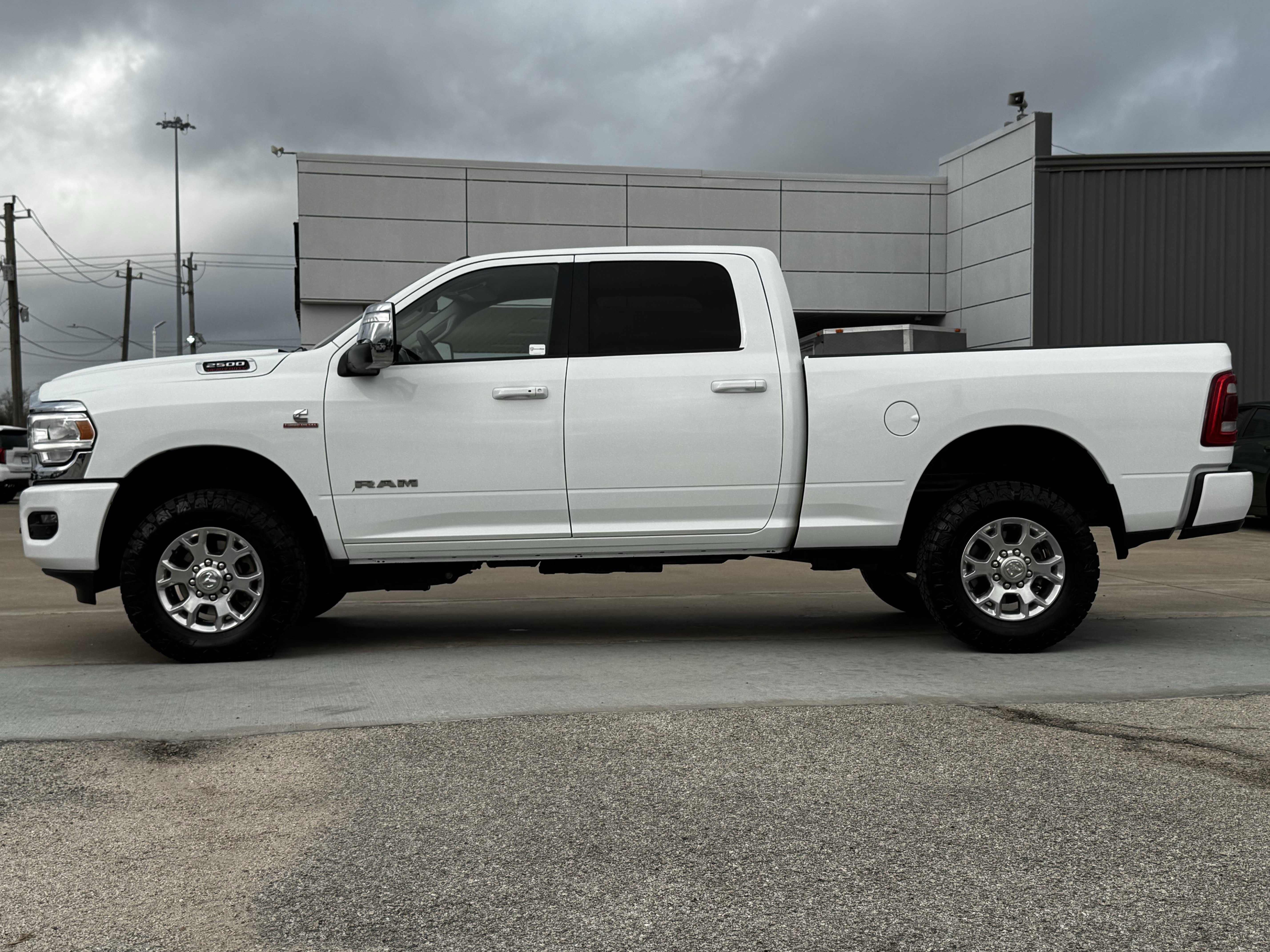 Used 2024 RAM 2500 Laramie image 7